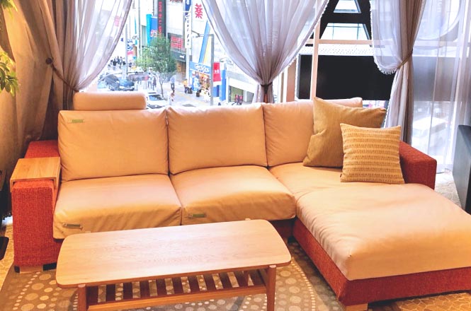 【新宿店】自分だけのオリジナルソファをお部屋の主役に♪